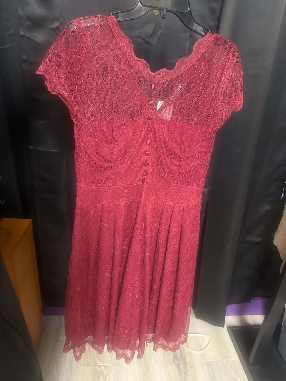 OWIN Red Lace Short Sleeve Button Front A-Line Cocktail Dress